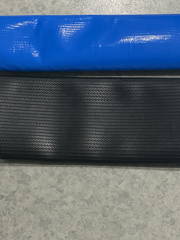 rubber-layflat-hose-vs-pvc-layflat-hose-which-is-best-for-high-volume-water-discharge.jpg rubber-layflat-hose-vs-pvc-layflat-hose-which-is-best-for-high-volume-water-discharge.jpg