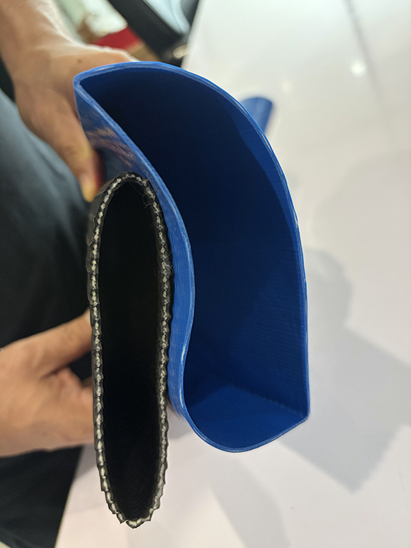 pvc-nitrile-layflat-hose-vs-standard-pvc-layflat-hose.jpg